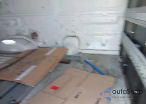 2013 Ford E-350 Super Duty Commercial z USA, uszkodzony, nr VIN 1FDSS3EL3DDA15562